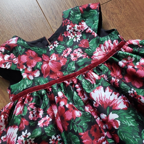 Vintage Dress - Picture 2 of 3